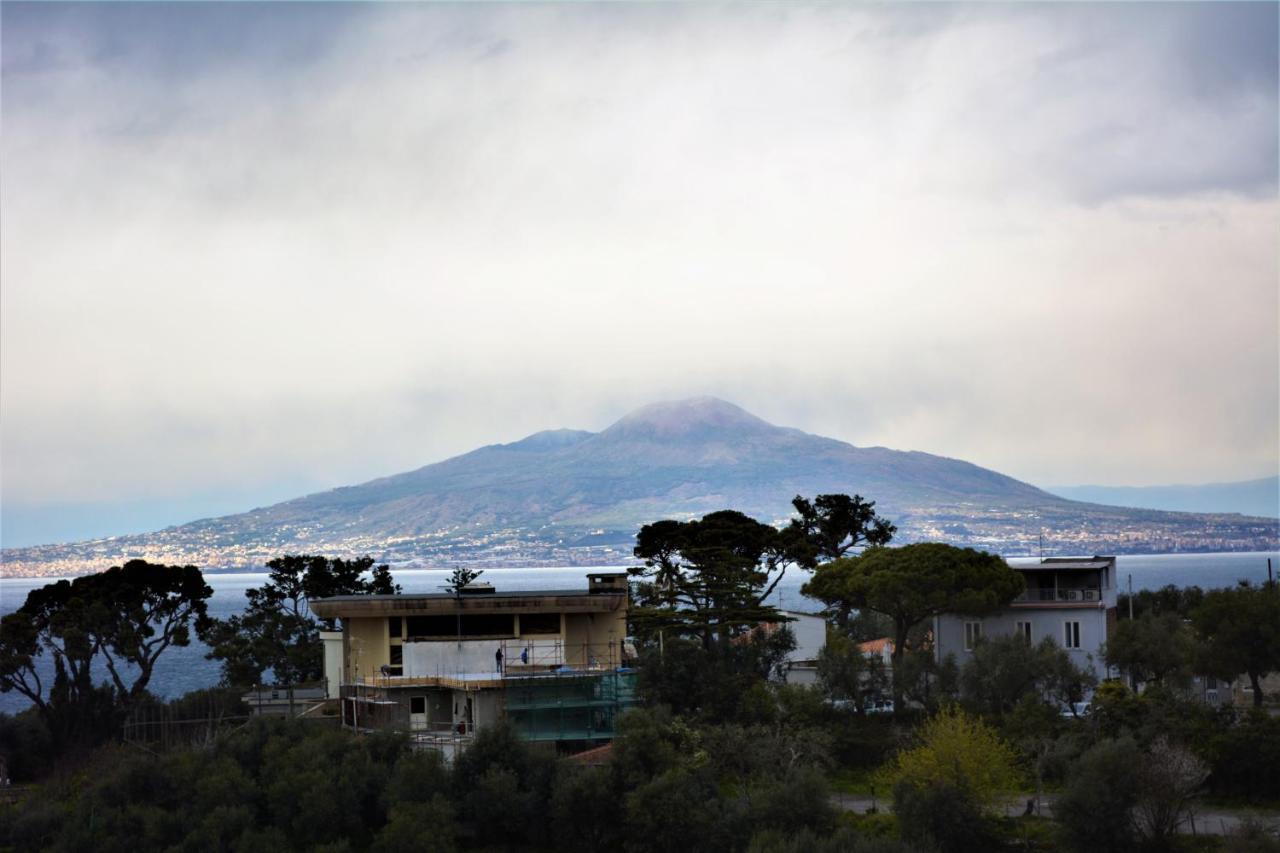 Hotel Dania Sorrento Eksteriør bilde