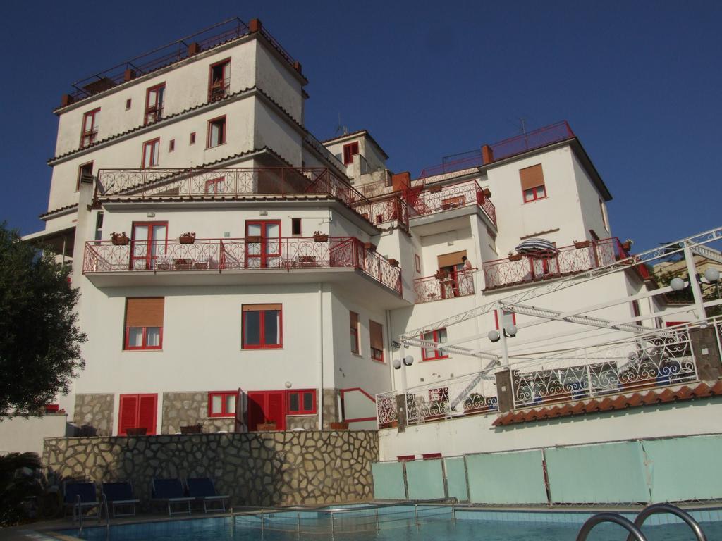 Hotel Dania Sorrento Eksteriør bilde