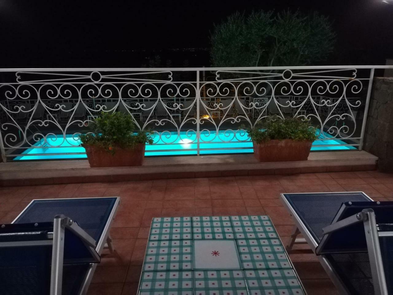 Hotel Dania Sorrento Eksteriør bilde